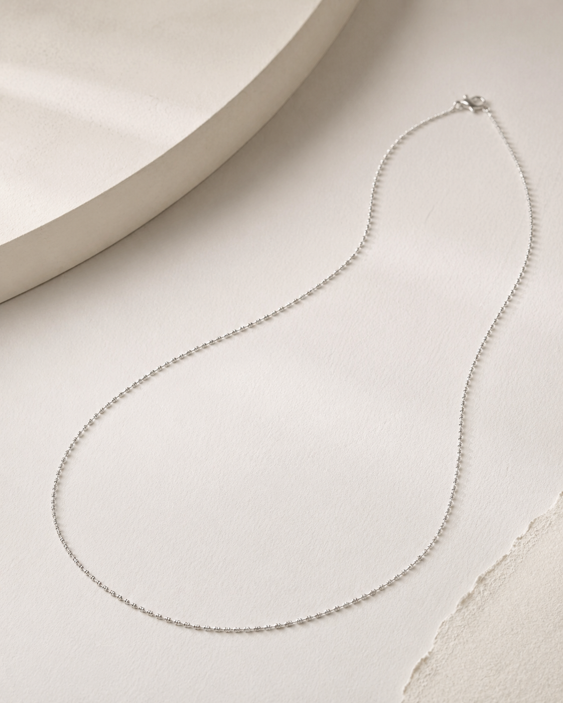 CARV. silver minimalist single chain necklace with fine chain, clasp detail and simple design