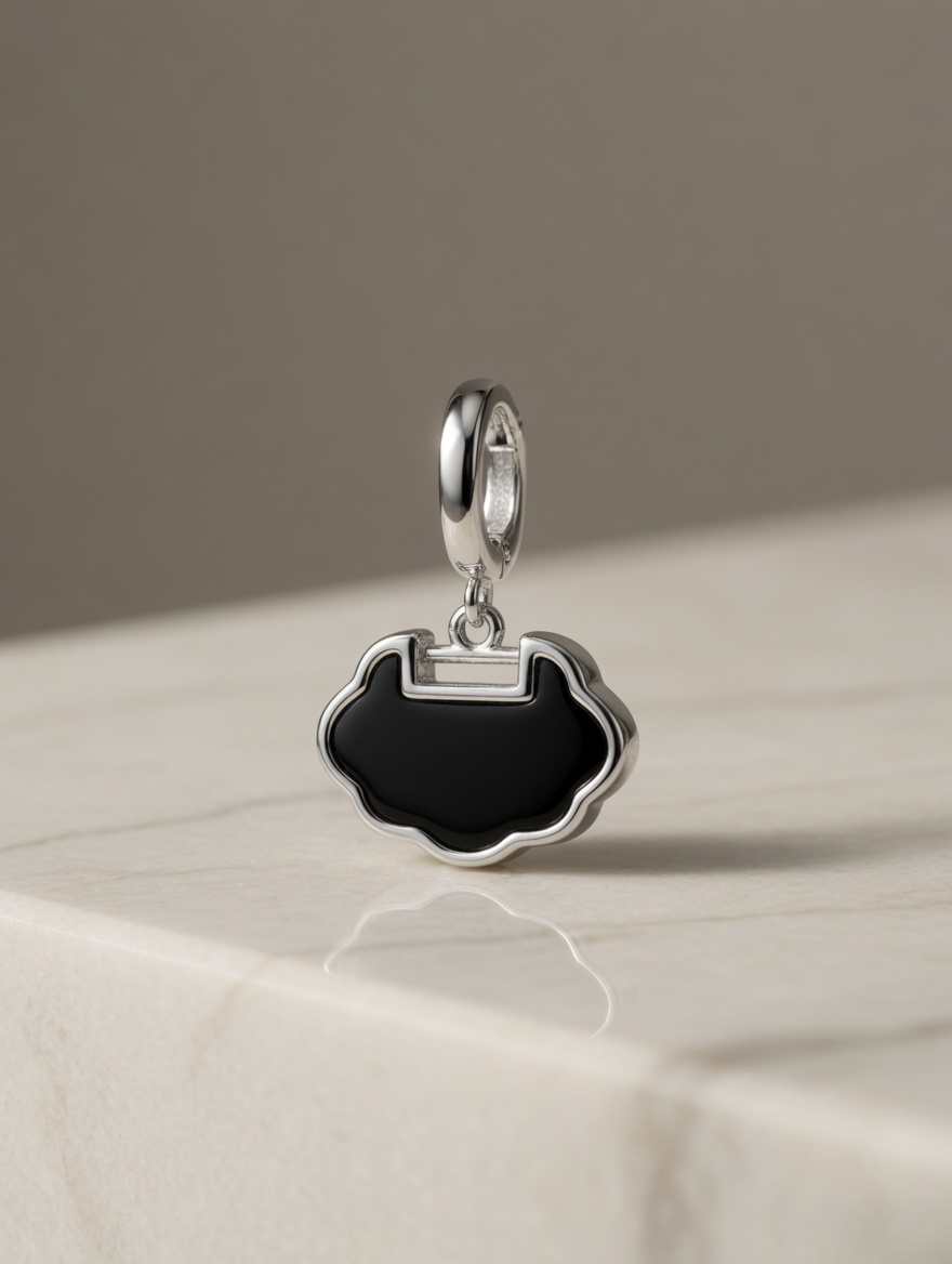 Cloudline Pendant