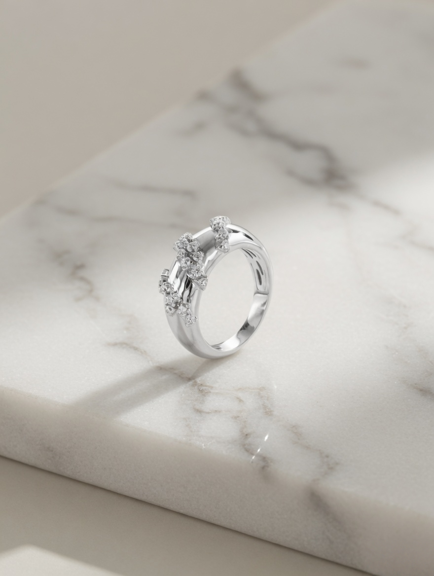 Elara Cluster Ring