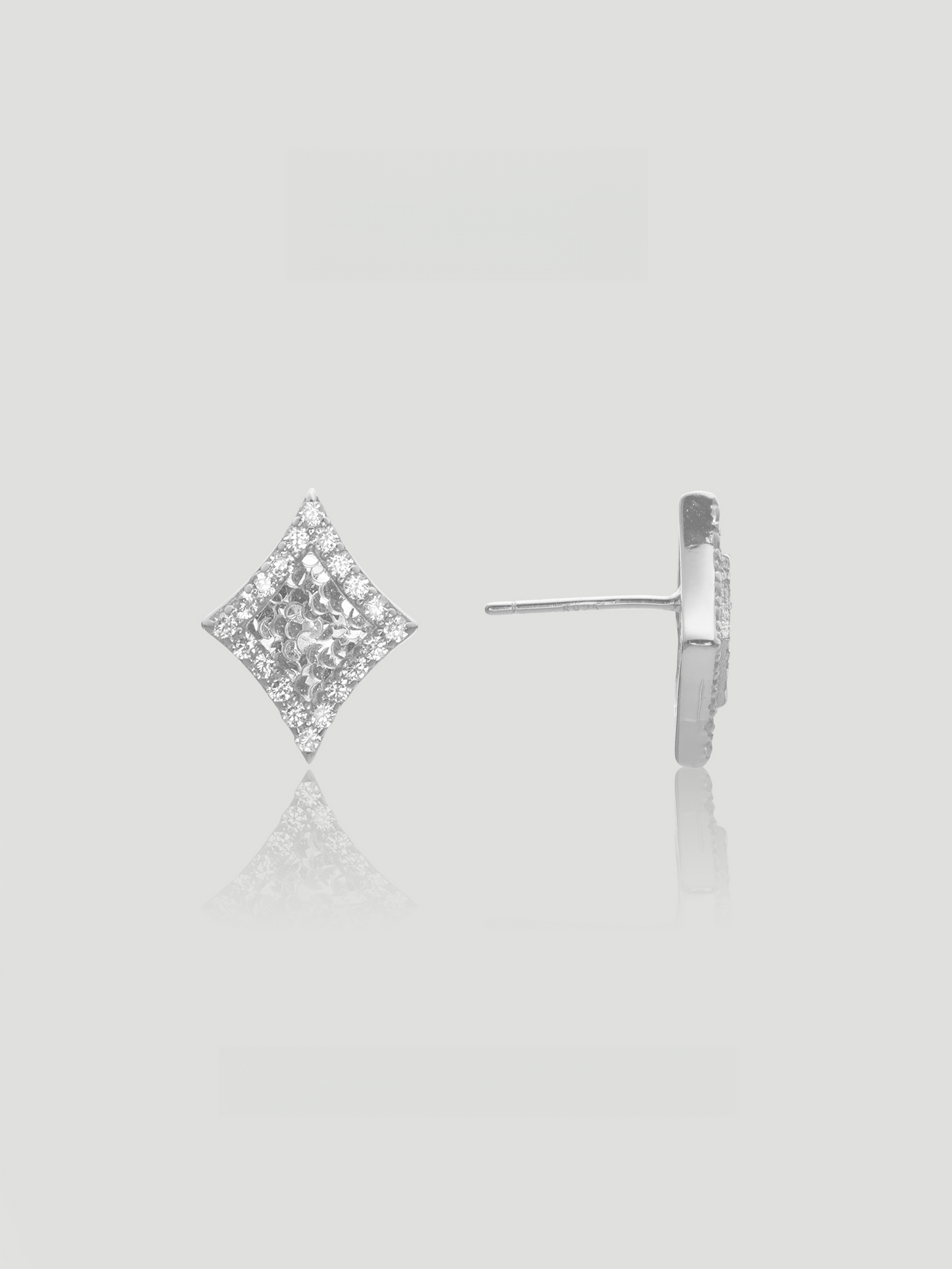 CARV. silver diamond lattice stud earrings with pavé border and textured centre detail