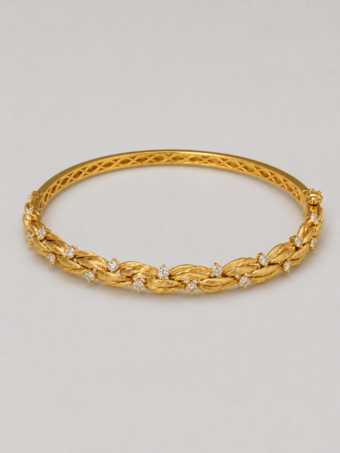 Aurelia Laurel Bangle