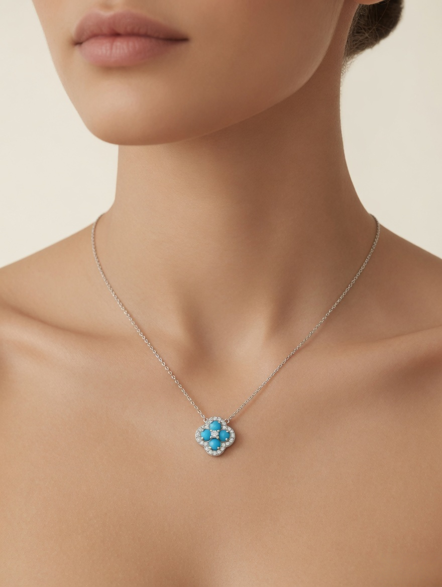 Aurelia Clover Necklace