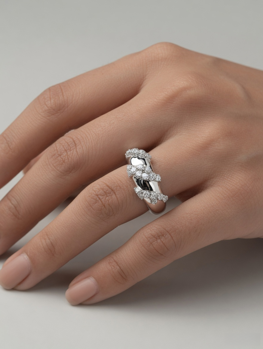 Elara Cluster Ring