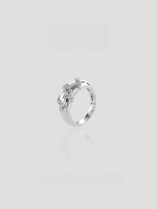 Elara Cluster Ring